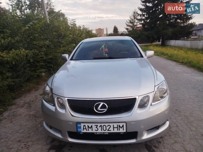 Lexus GS