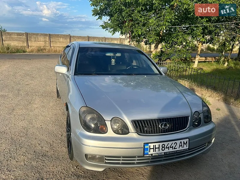 Lexus GS 1998