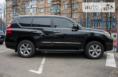 Позашляховик / Кросовер Lexus GX 2013 в 