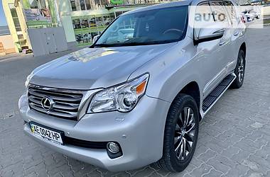 Позашляховик / Кросовер Lexus GX 2010 в 