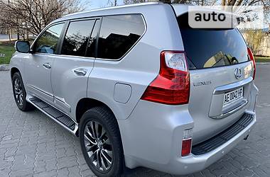 Позашляховик / Кросовер Lexus GX 2010 в 