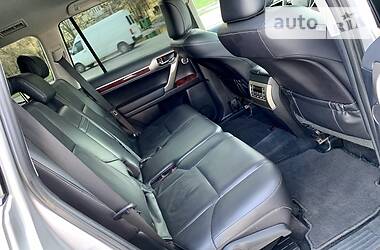 Позашляховик / Кросовер Lexus GX 2010 в 