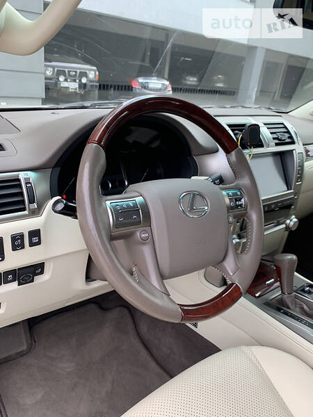 Внедорожник / Кроссовер Lexus GX 2013 в Львове