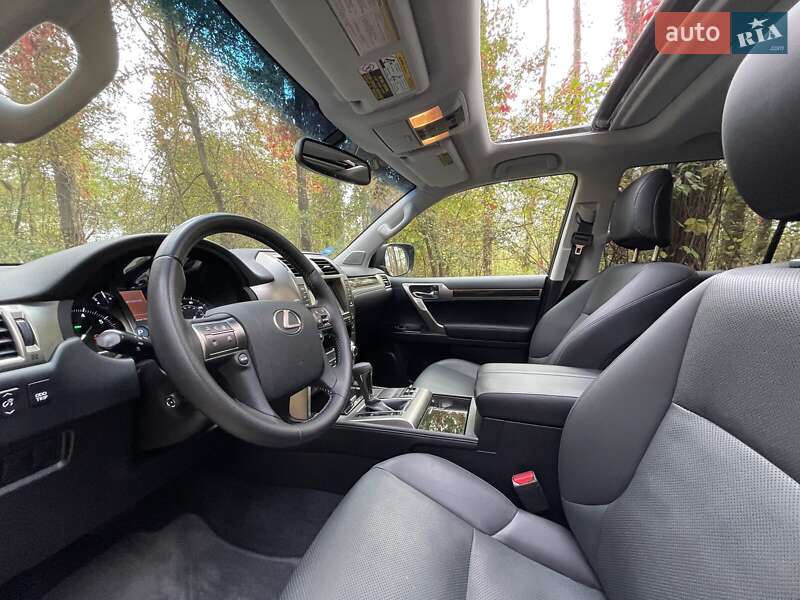 Позашляховик / Кросовер Lexus GX 2017 в Львові