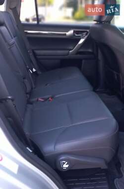 Позашляховик / Кросовер Lexus GX 2015 в Дніпрі