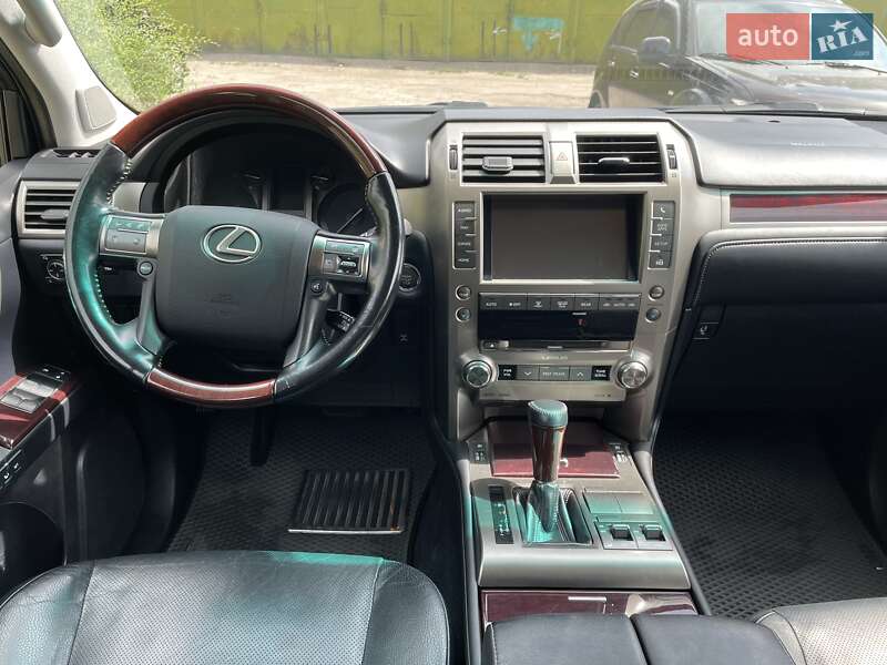 Внедорожник / Кроссовер Lexus GX 2016 в Днепре