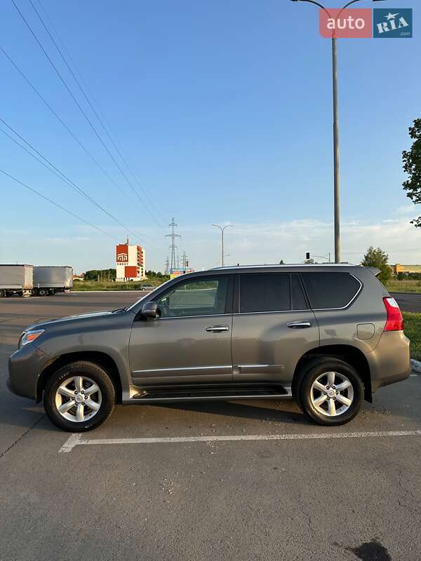 Внедорожник / Кроссовер Lexus GX 2011 в Луцке