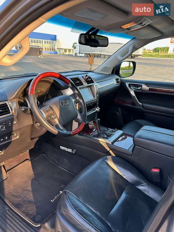 Внедорожник / Кроссовер Lexus GX 2011 в Луцке