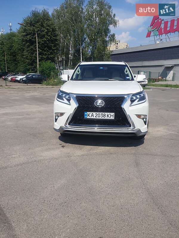 Lexus GX 2018