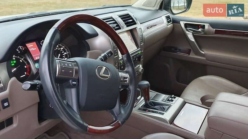 Внедорожник / Кроссовер Lexus GX 2017 в Днепре