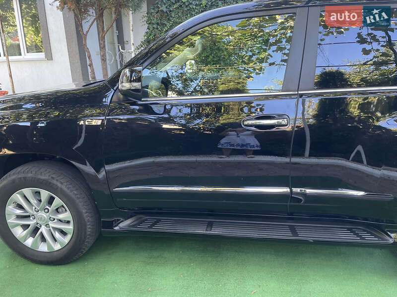 Внедорожник / Кроссовер Lexus GX 2018 в Черновцах