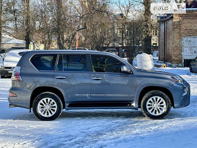 Позашляховик / Кросовер Lexus GX 2016 в Києві