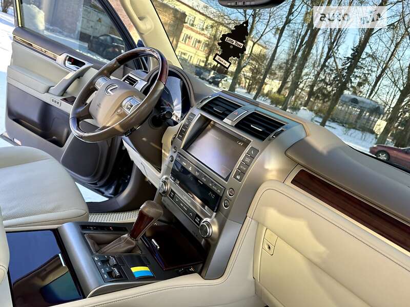 Позашляховик / Кросовер Lexus GX 2016 в Києві
