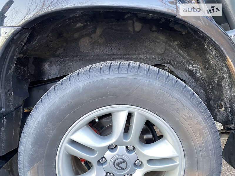 Позашляховик / Кросовер Lexus GX 2004 в Чернівцях