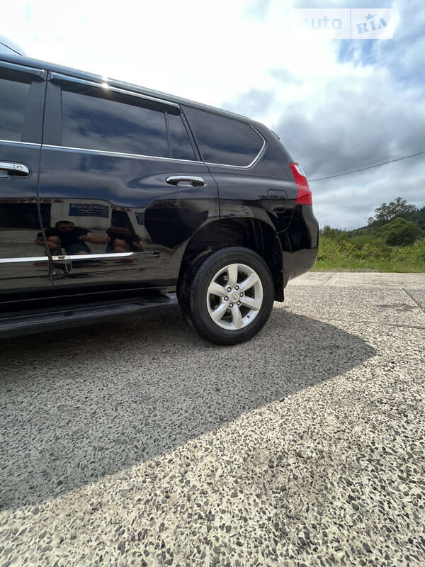 Позашляховик / Кросовер Lexus GX 2010 в Бориславі