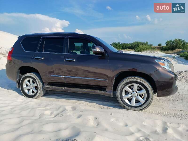 Позашляховик / Кросовер Lexus GX 2011 в Вільногірську
