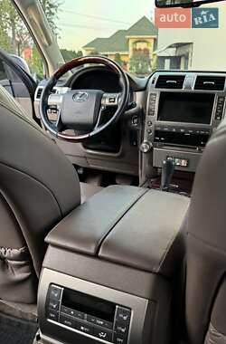 Внедорожник / Кроссовер Lexus GX 2013 в 