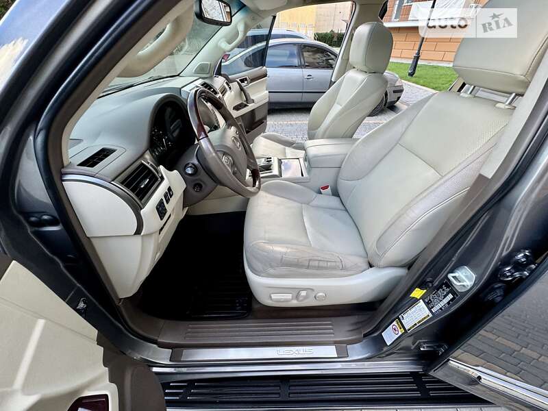 Внедорожник / Кроссовер Lexus GX 2014 в Одессе