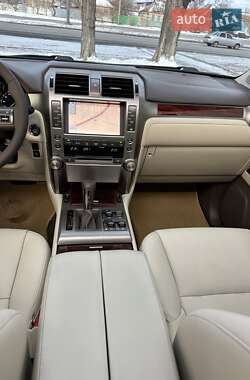 Внедорожник / Кроссовер Lexus GX 2013 в 