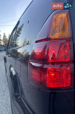 Внедорожник / Кроссовер Lexus GX 2004 в 