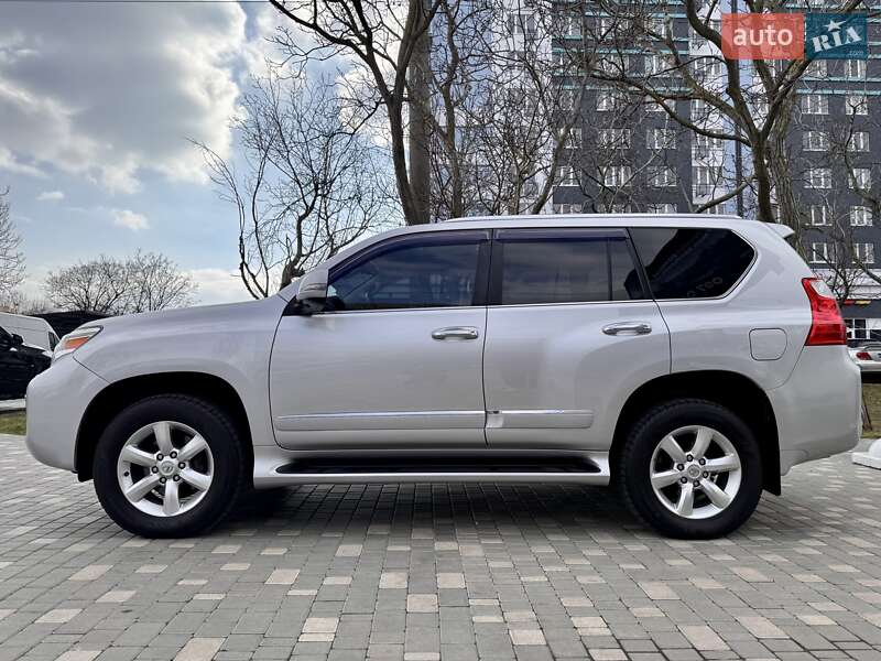 Lexus GX 2011