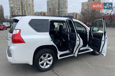 Внедорожник / Кроссовер Lexus GX 2013 в 