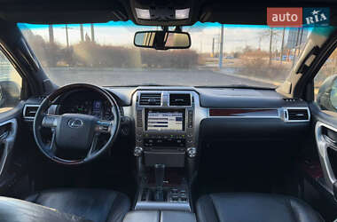 Позашляховик / Кросовер Lexus GX 2010 в 
