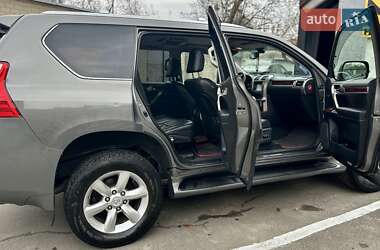 Внедорожник / Кроссовер Lexus GX 2010 в 