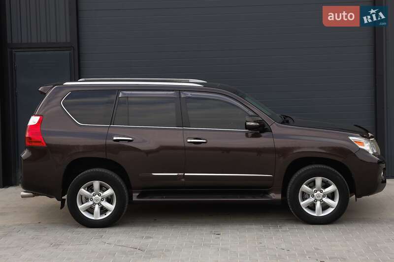 Внедорожник / Кроссовер Lexus GX 2011 в Дубно