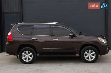 Позашляховик / Кросовер Lexus GX 2011 в 