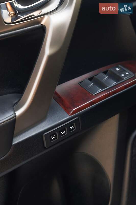 Внедорожник / Кроссовер Lexus GX 2011 в Дубно