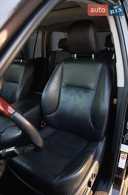 Позашляховик / Кросовер Lexus GX 2011 в 
