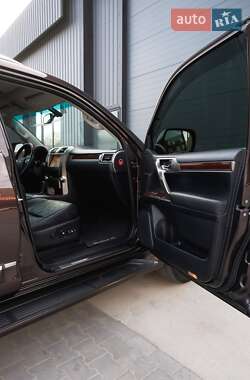 Позашляховик / Кросовер Lexus GX 2011 в 