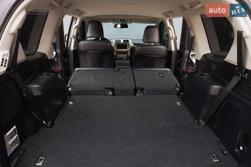 Внедорожник / Кроссовер Lexus GX 2011 в Дубно