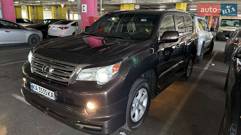 Внедорожник / Кроссовер Lexus GX 2011 в 