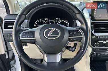 Внедорожник / Кроссовер Lexus GX 2021 в 