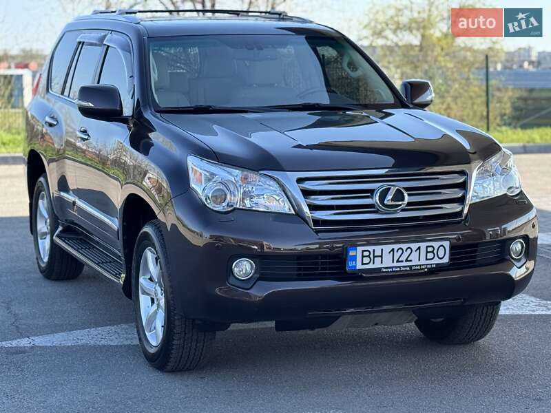 Внедорожник / Кроссовер Lexus GX 2012 в 