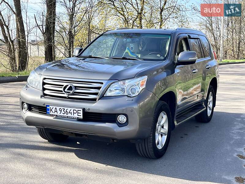 Позашляховик / Кросовер Lexus GX 2010 в 
