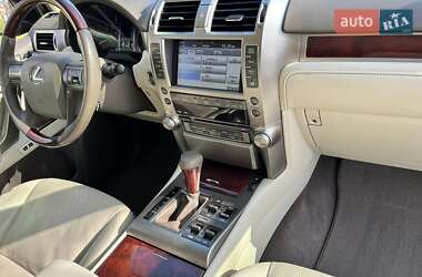 Позашляховик / Кросовер Lexus GX 2010 в 