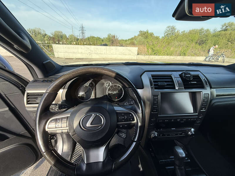 Внедорожник / Кроссовер Lexus GX 2019 в Буче