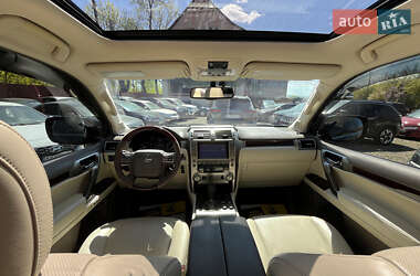 Внедорожник / Кроссовер Lexus GX 2013 в 