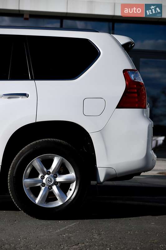 Внедорожник / Кроссовер Lexus GX 2010 в Киеве