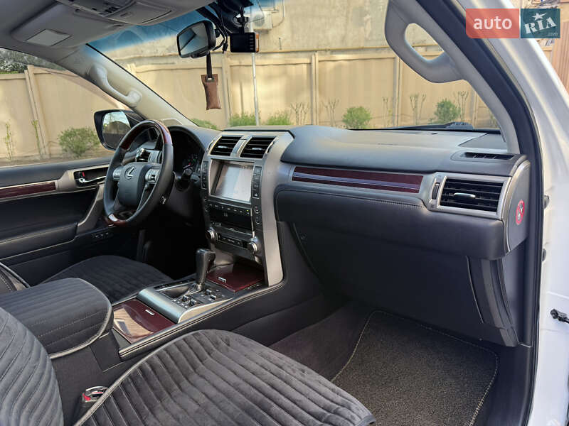 Внедорожник / Кроссовер Lexus GX 2014 в Одессе