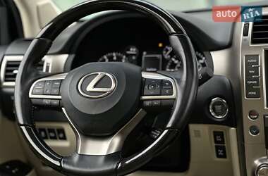 Позашляховик / Кросовер Lexus GX 2020 в 