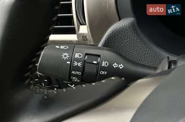 Позашляховик / Кросовер Lexus GX 2020 в 