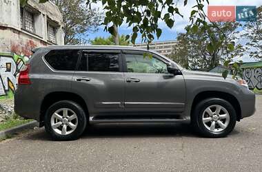 Позашляховик / Кросовер Lexus GX 2010 в 