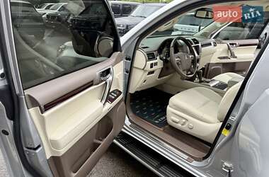 Внедорожник / Кроссовер Lexus GX 2017 в 