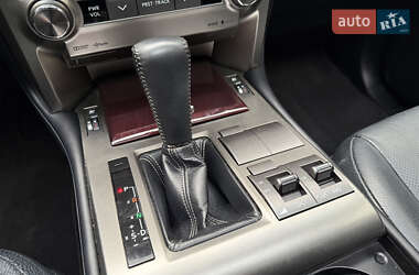 Позашляховик / Кросовер Lexus GX 2016 в 