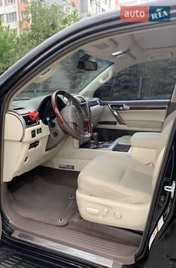 Внедорожник / Кроссовер Lexus GX 2011 в 