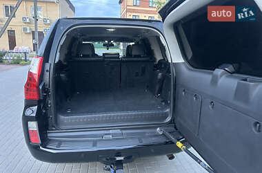 Позашляховик / Кросовер Lexus GX 2010 в 